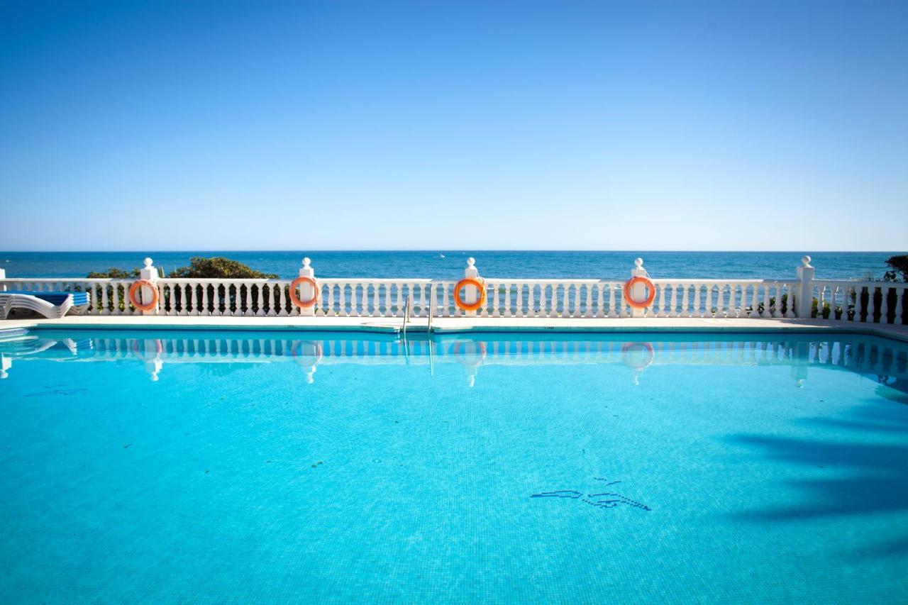 Apartamento Lubina Del Sol. 1ª Linea De Playa - By The Sea Sitio de Calahonda Exterior photo